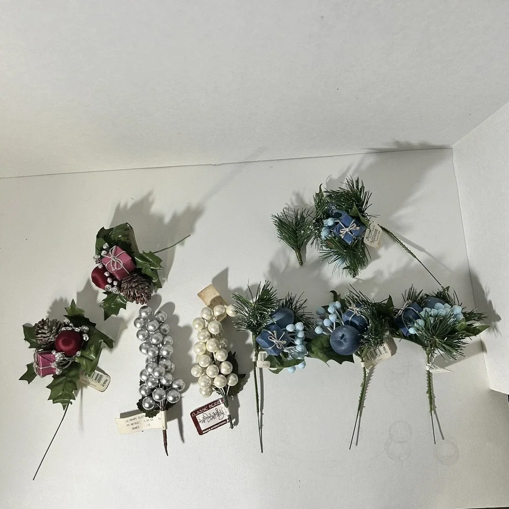 Lot of 8 Vintage Christmas Floral Stems Michaels Decor Winter Holiday Greenery
